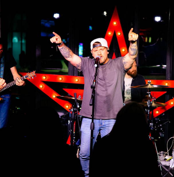 Barstool River North Chicago Bar And Venue Bach Bride